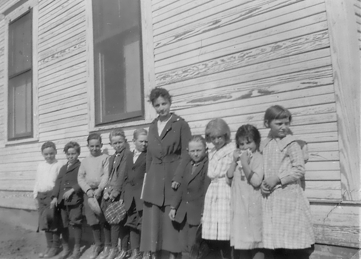 anson-elementary-school-class-in-1924